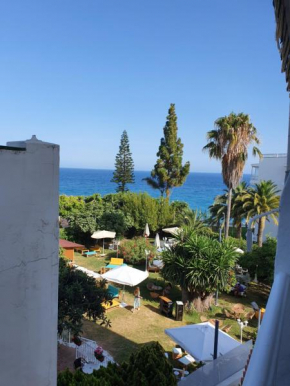 2ºB Escobar, Nerja